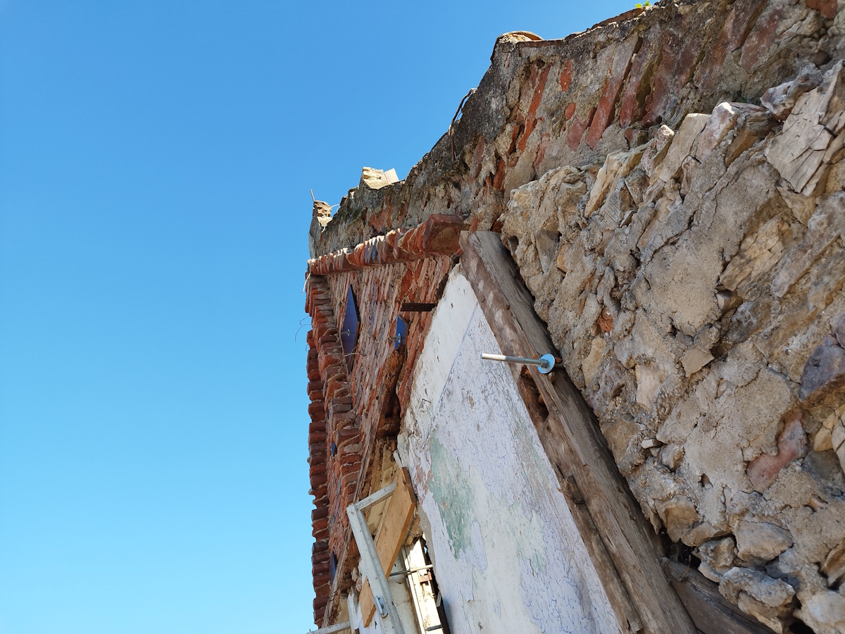 Sicherung der Giebelwand